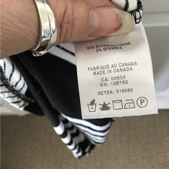 Plus Size Additionelle Maxi Dress - Picture 4 of 4